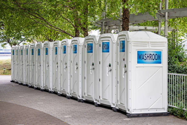 Types of Portable Toilets We Offer in Altoona, AL